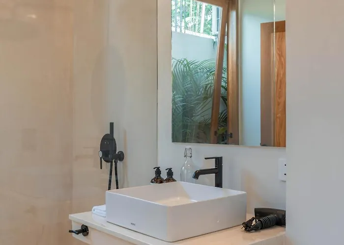 Villa Dreamscape Haven - Heavenly 2br With Rooftop In Pererenan! *