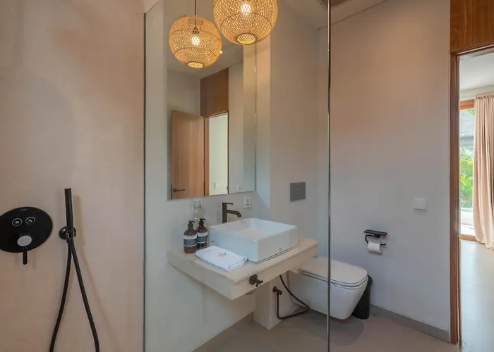 Dreamscape Haven - Heavenly 2br With Rooftop In Pererenan! *