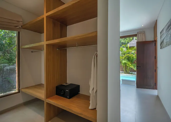 Dreamscape Haven - Heavenly 2br With Rooftop In Pererenan! 坎古