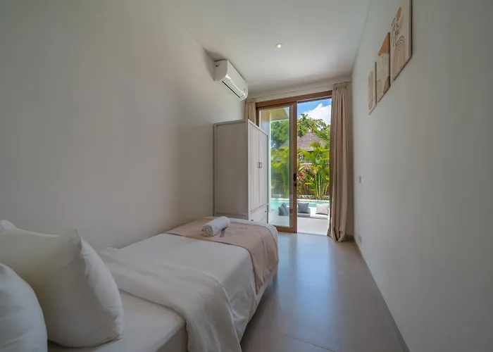 Dreamscape Haven - Heavenly 2br With Rooftop In Pererenan! ヴィラ *