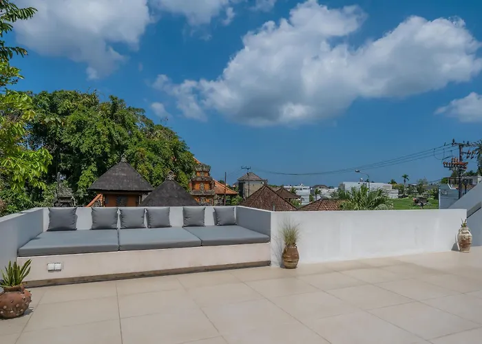 Dreamscape Haven - Heavenly 2br With Rooftop In Pererenan! *